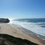 Moradia Vale Da Telha * 알제주르